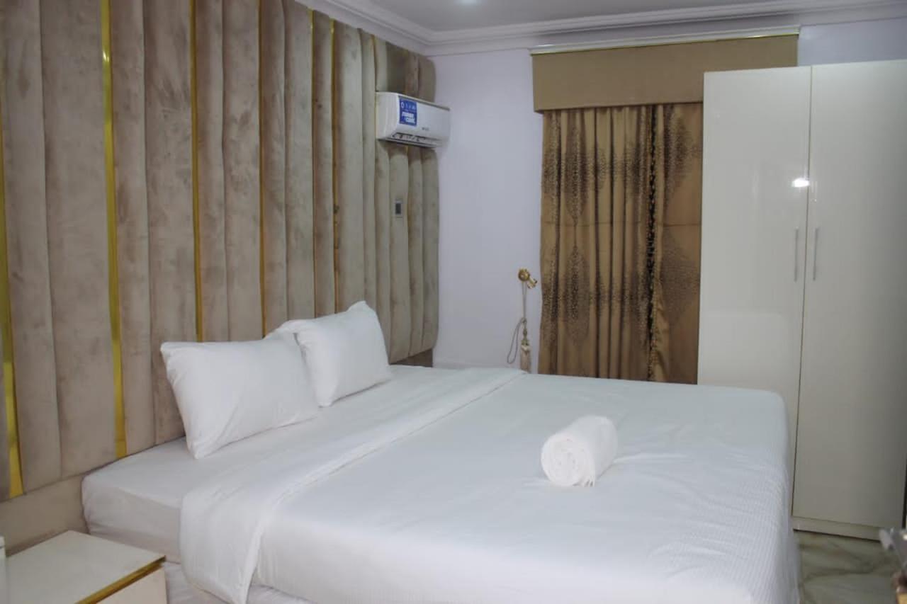 White Gold Hotel Икеджа Екстериор снимка