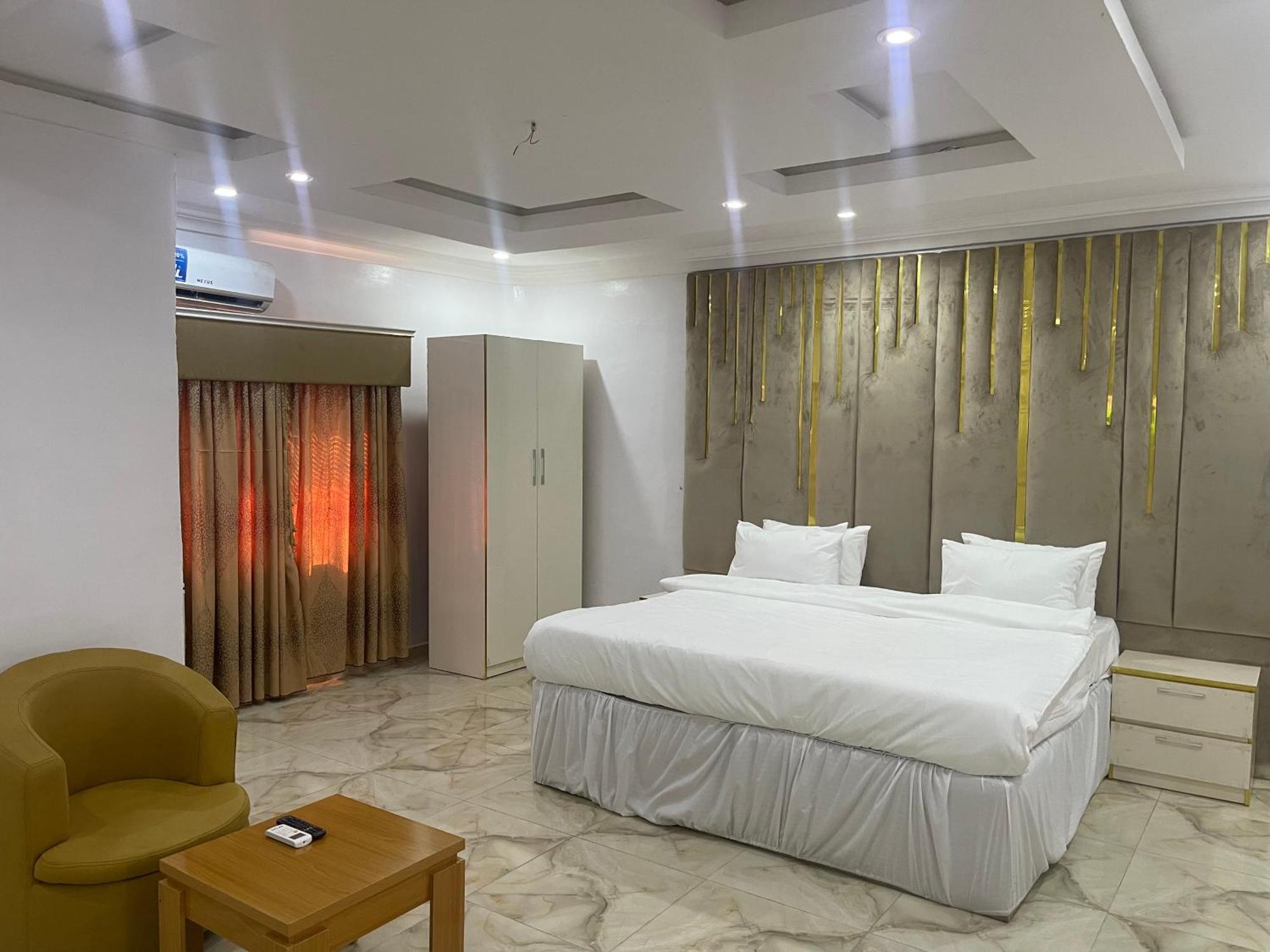 White Gold Hotel Икеджа Екстериор снимка